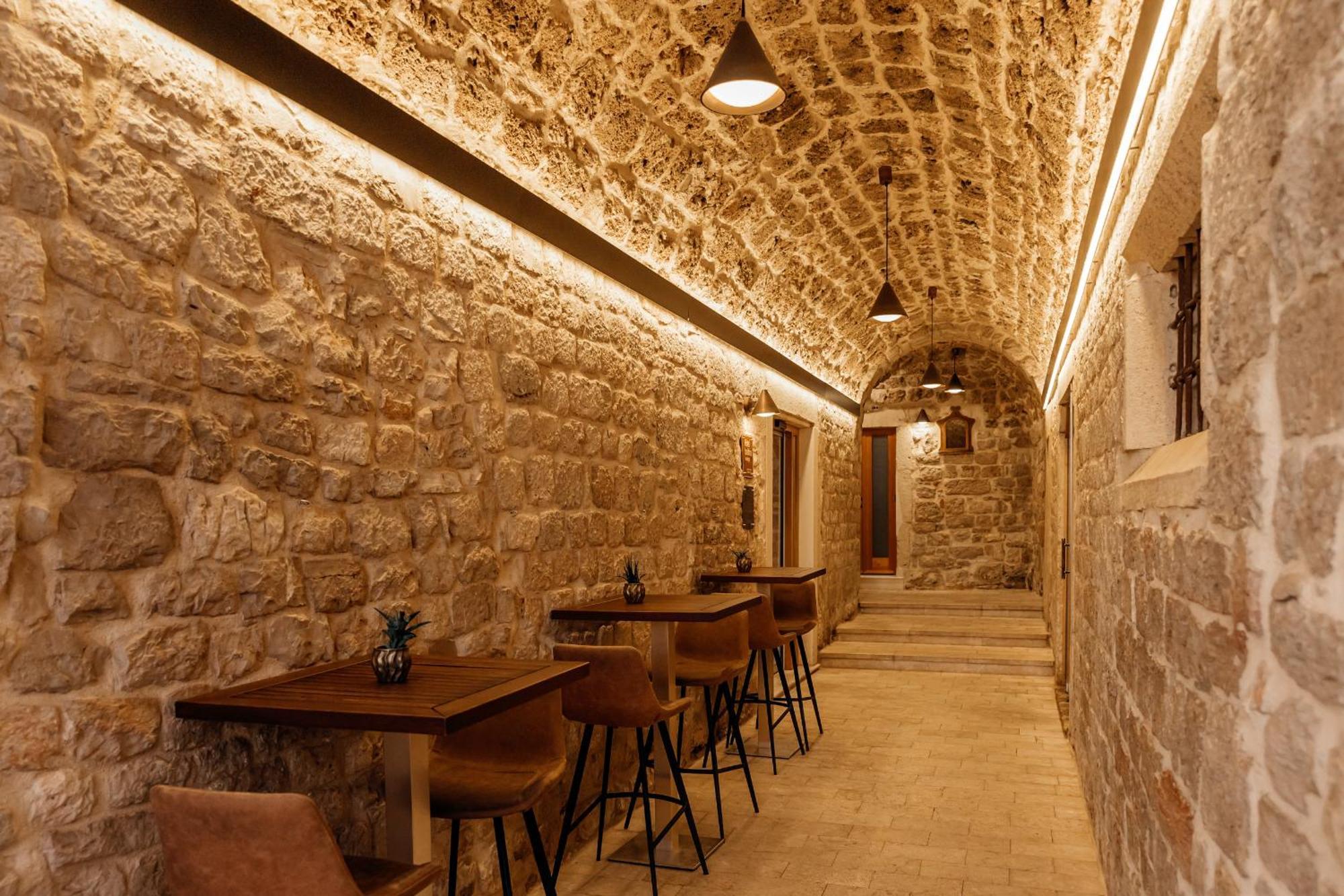 Armerun Heritage Hotel & Residences Sibenik Luaran gambar