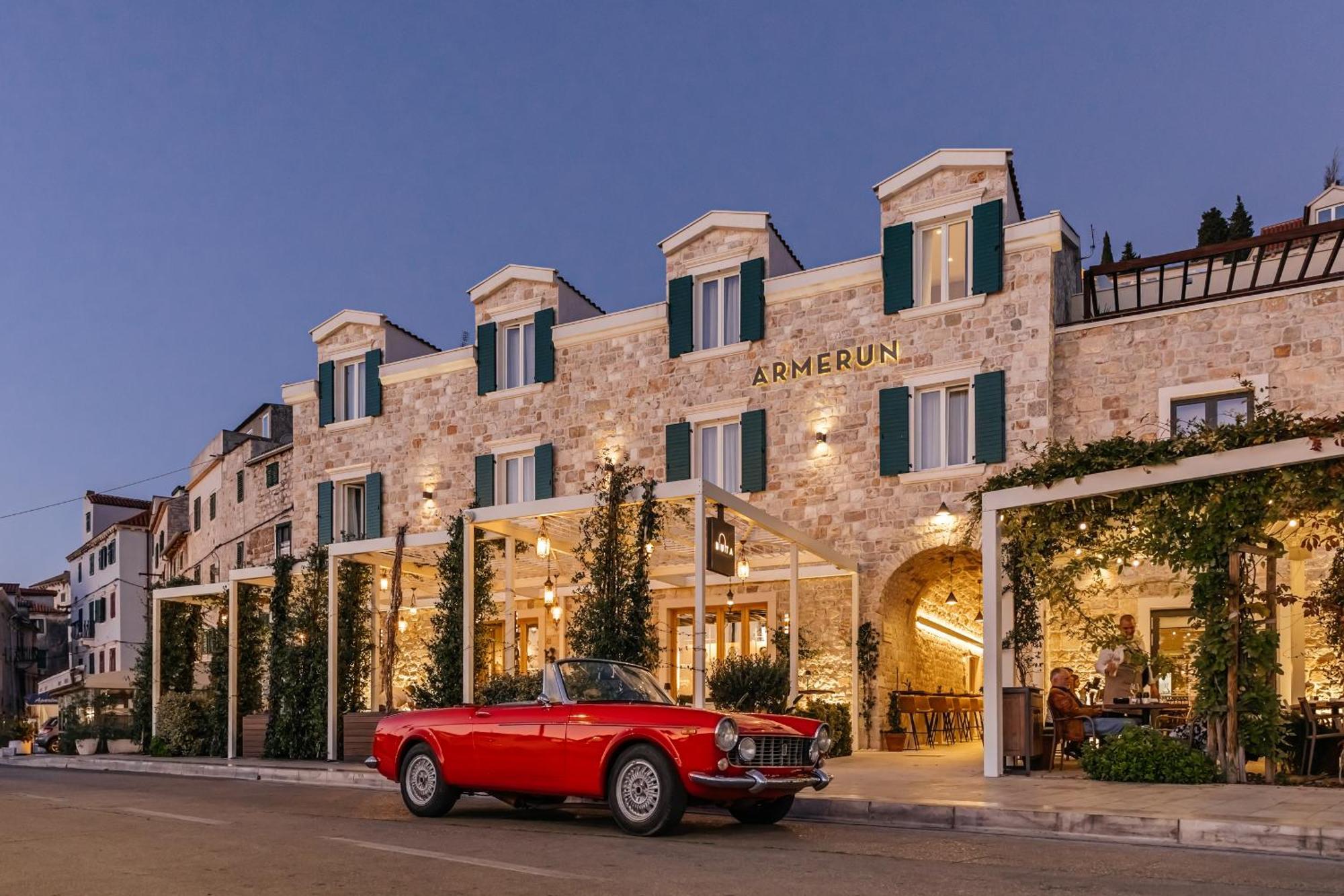 Armerun Heritage Hotel & Residences Sibenik Luaran gambar