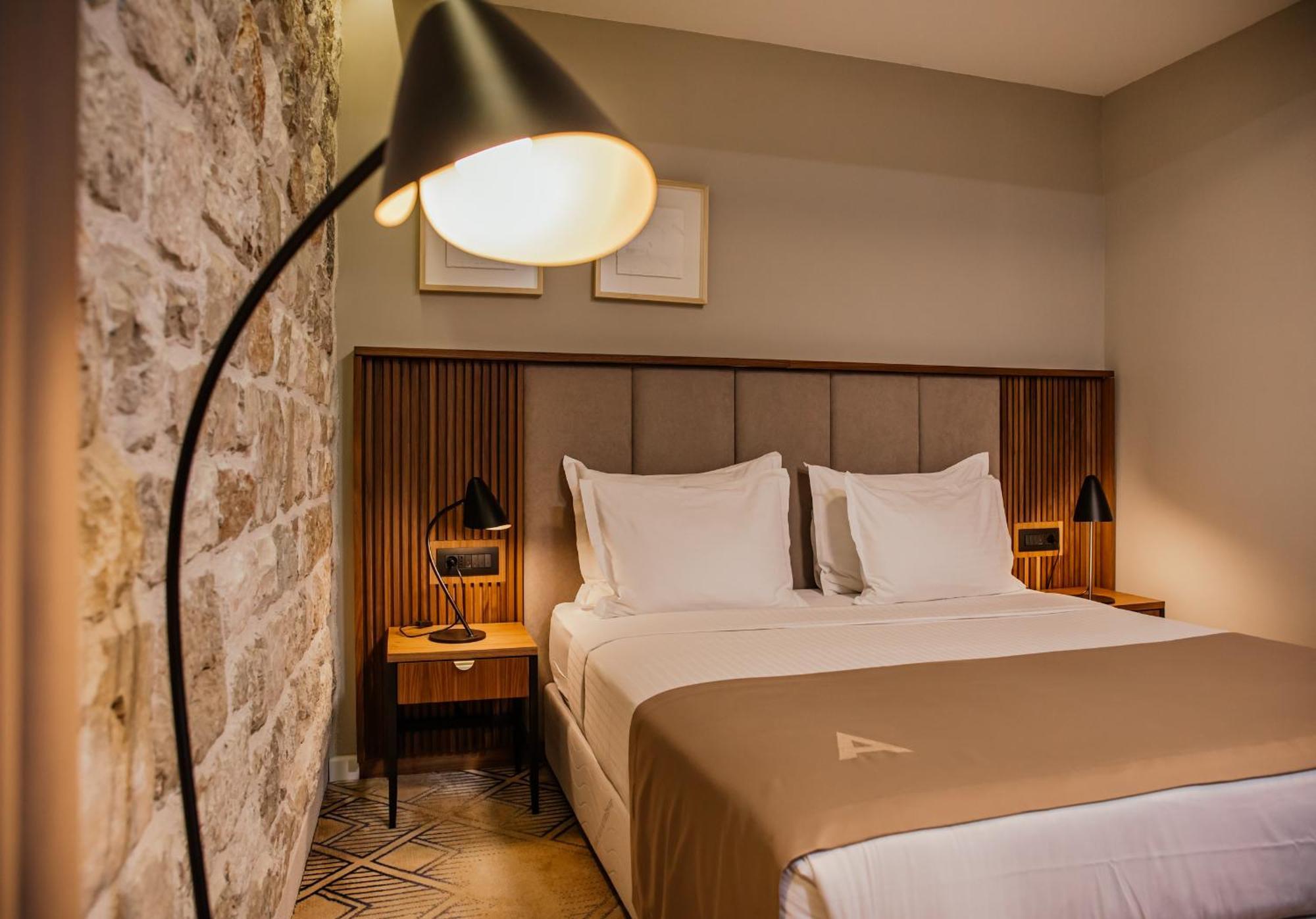 Armerun Heritage Hotel & Residences Sibenik Bilik gambar