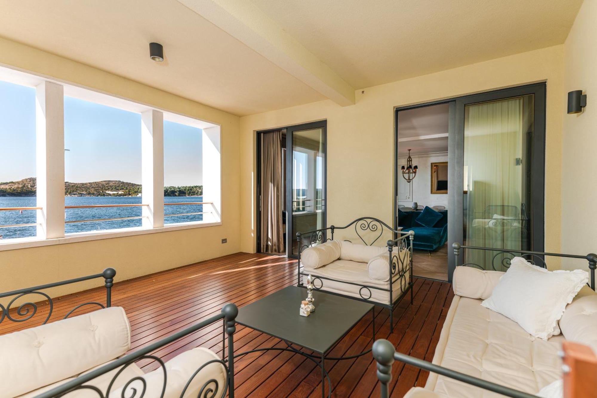 Armerun Heritage Hotel & Residences Sibenik Bilik gambar