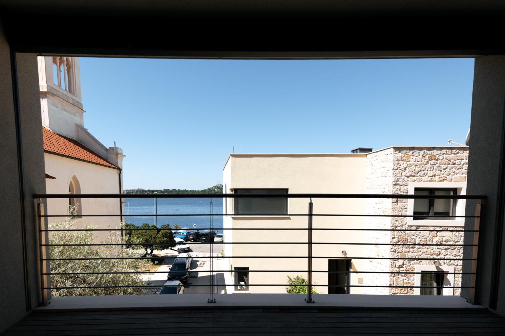 Armerun Heritage Hotel & Residences Sibenik Luaran gambar